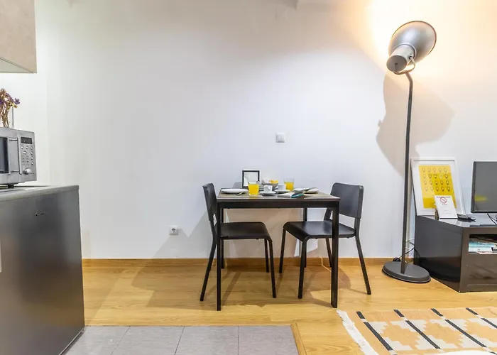 Apartment 1 *