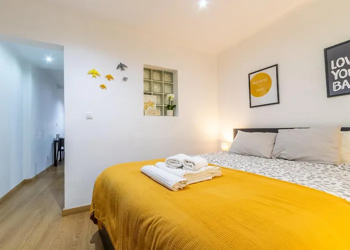 1 Apartment